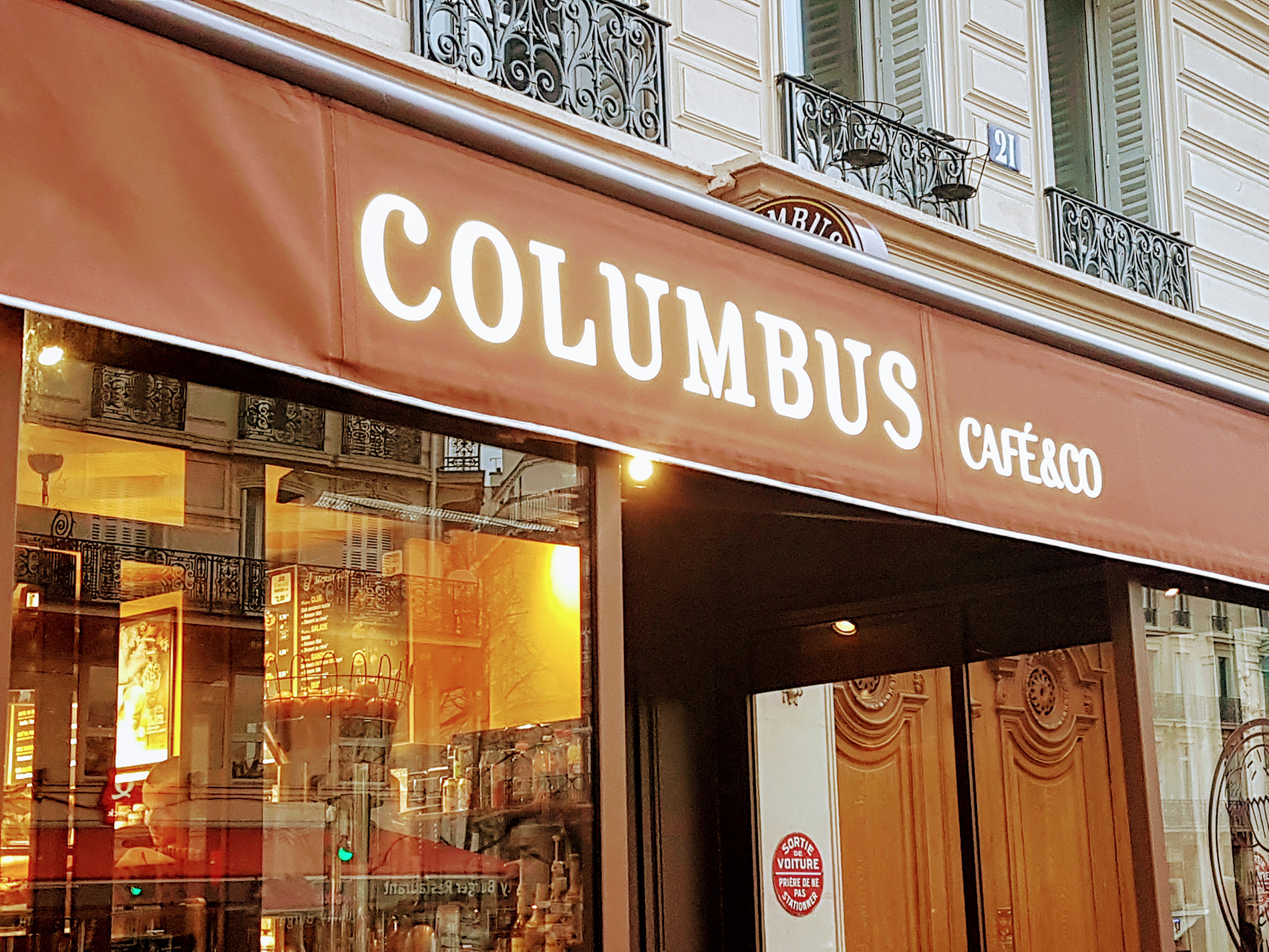 COLUMBUS Café